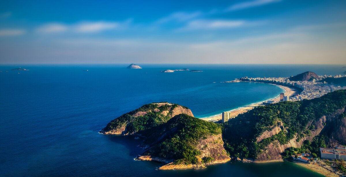 Бразилия омывается океанами. Brazilya Ocean. Бразилия пляжи панорама. Бразилия море фото. Фото побережья Латинской Америки-.