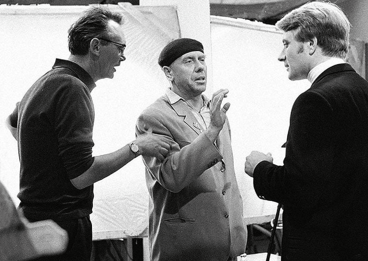 На съёмочной площадке с Гайдаем