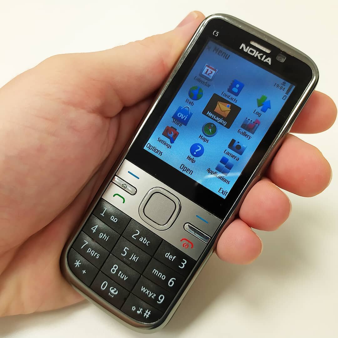 Nokia C5-00 5MP