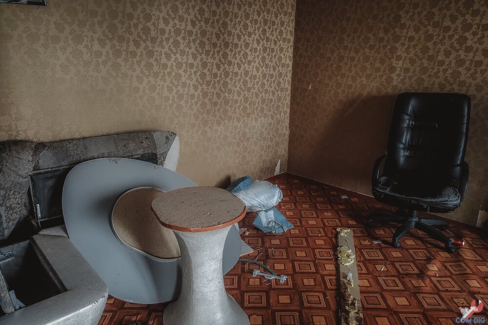 В Москве под снос идут даже девятиэтажные дома! Пробрался внутрь и ...