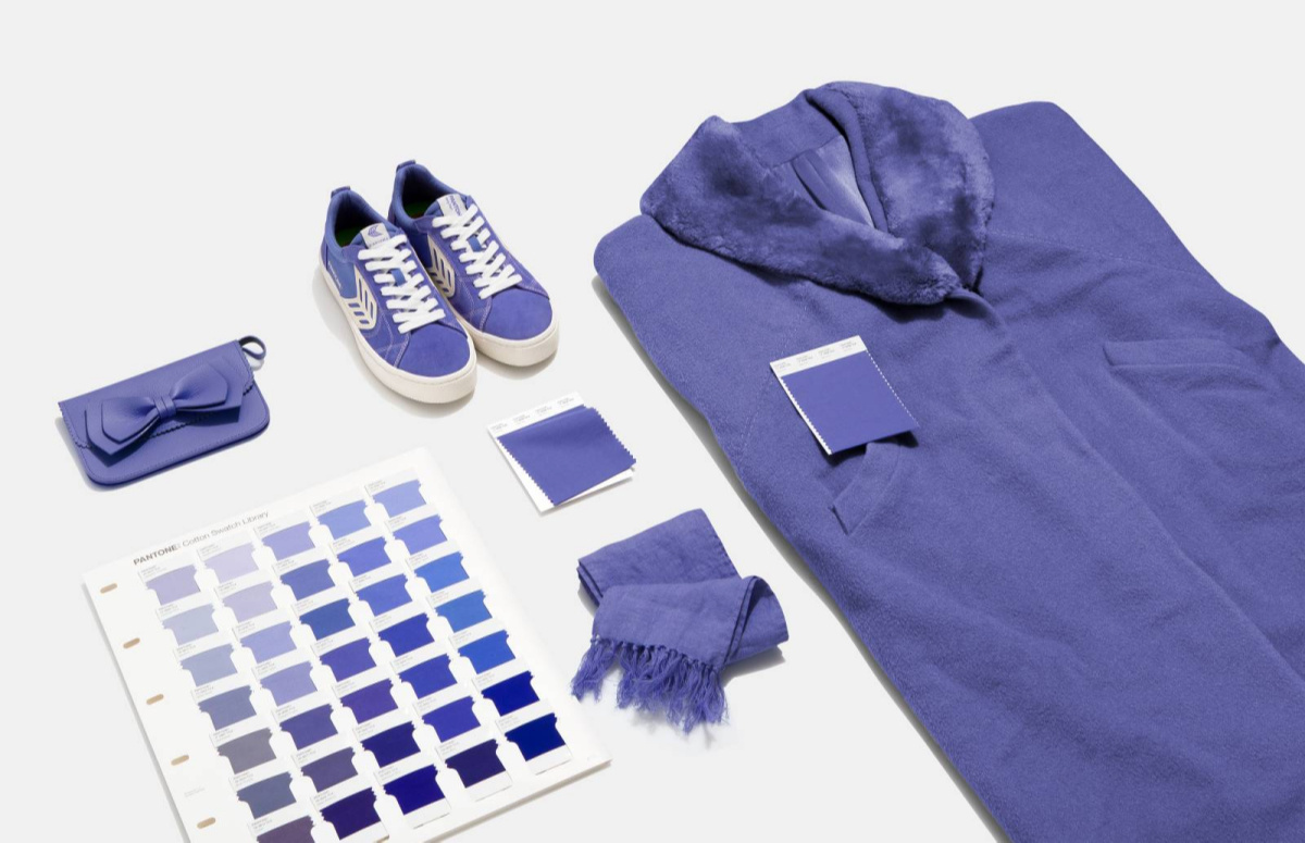 @Pantone
