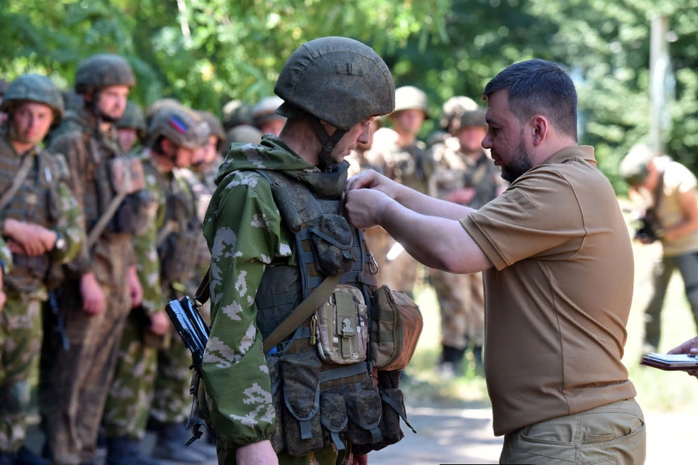 Глава ДНР наградил военнослужащих батальона “Сомали”