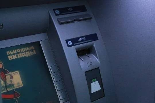    В АКРА предсказали уход с российского рынка около 50 банков в ближайшие полтора года