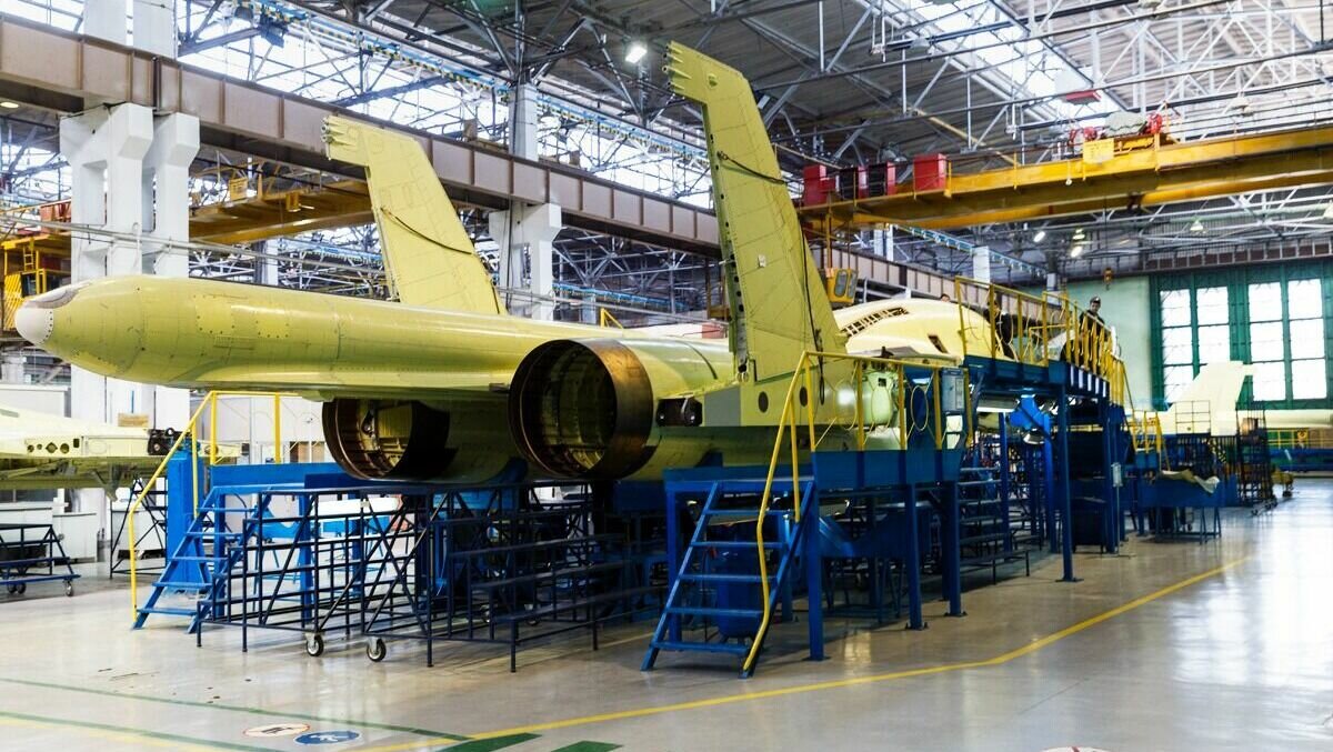    В Ростове проведут торги, чтобы реализовать имущество батайского оборонного завода-должника, информация об этом появилась на портале ЕФРСБ.