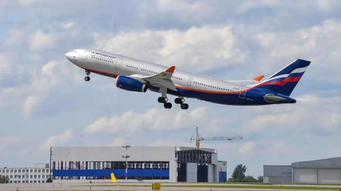 Airbus в марте приостановил поставки запчастей и услуг. Фото: Юрий Кадобнов/AFP/Getty Images