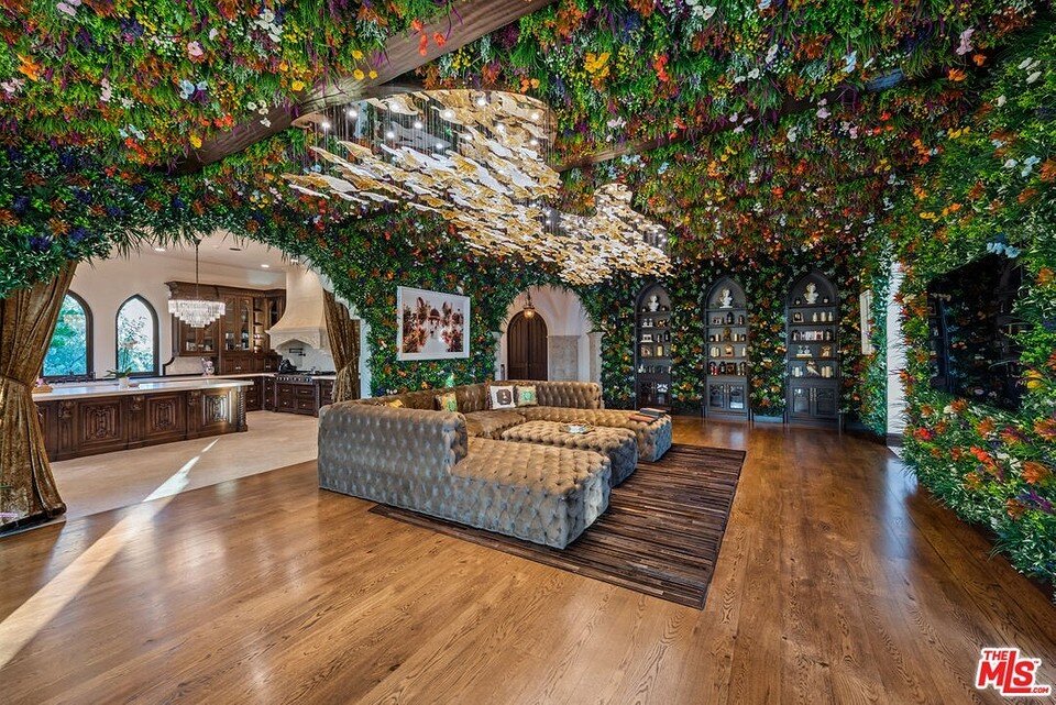    Douglas Elliman