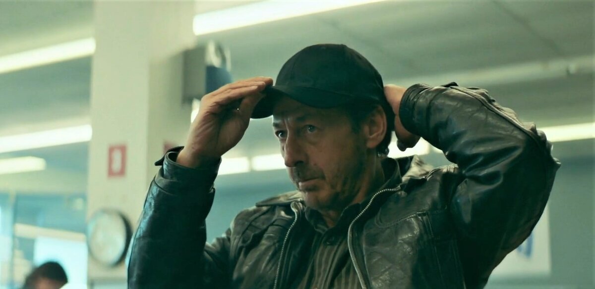 Скриншот из фильма "Confessions".