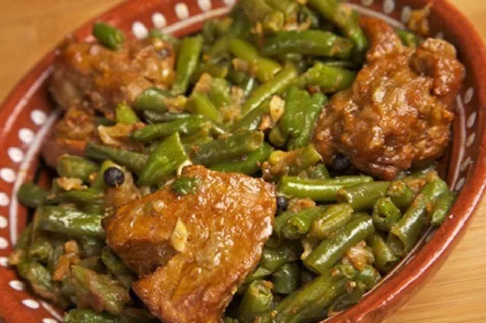 Мясо стручковой фасолью. Говядина со спаржевой фасолью. свинина со стручковой фасолью. говядина со стручковой фасолью. мясо со стручковой фасолью.