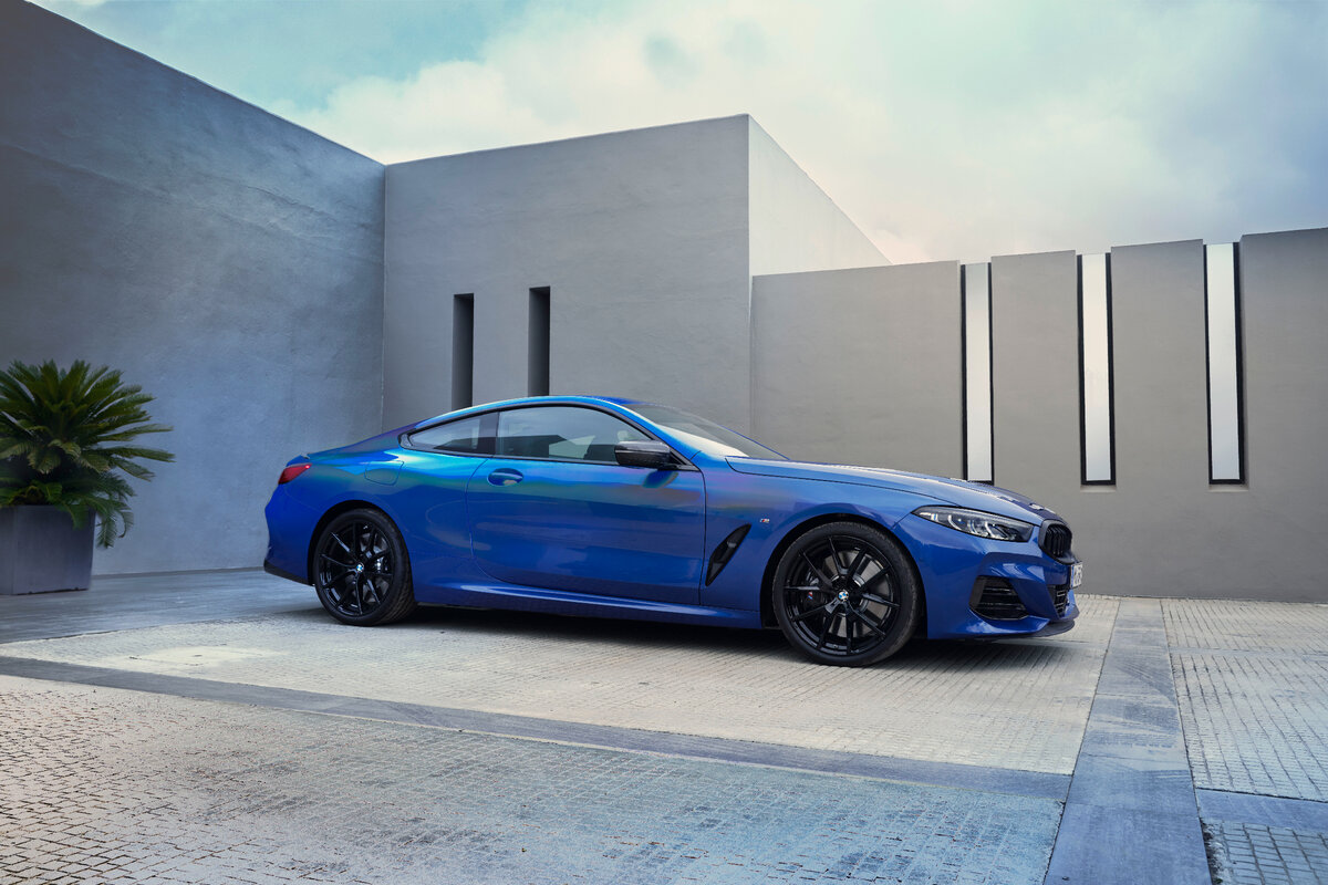 BMW 850i 2022