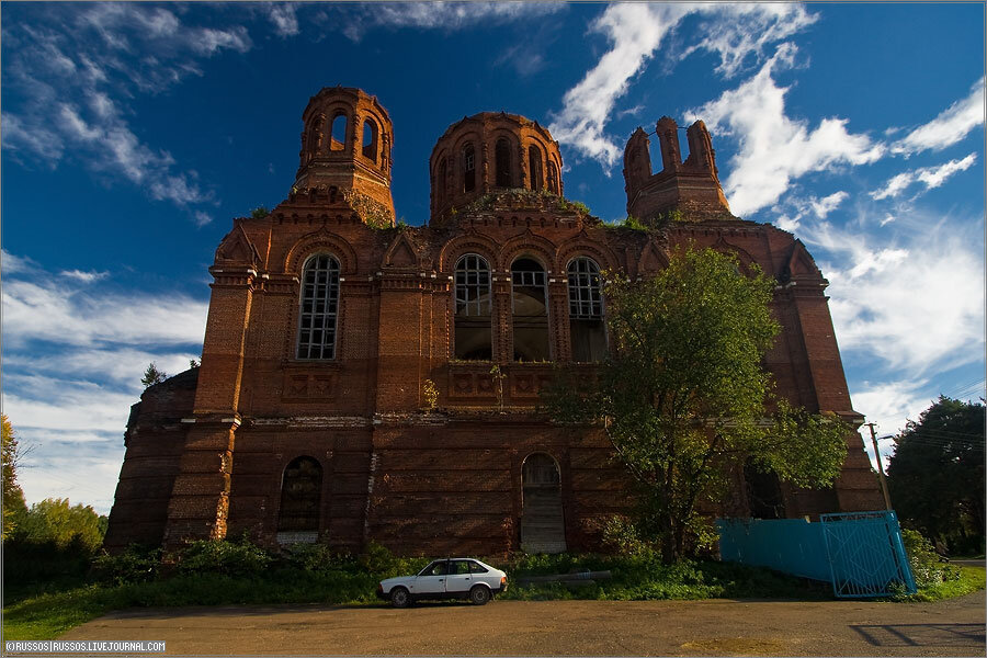 Тверская область кимрский. Деревня Ромашкино Тверская область Кимрский район. Церковь в селе Ромашкино Кимрский район. Горицы Тверская область зима Кимрский район. Монастырь Ромашково Кимры.