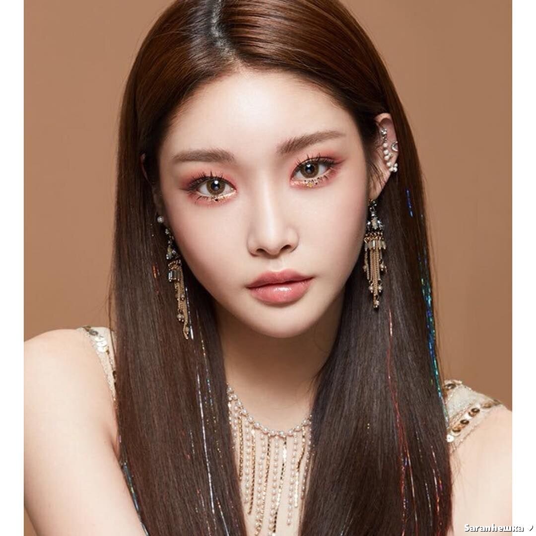 Egcg korean. Chungha. Айю и Чонха. Чонха айдол. Чонха певица 2020.