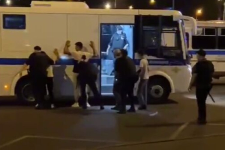 Задержание мигрантов.