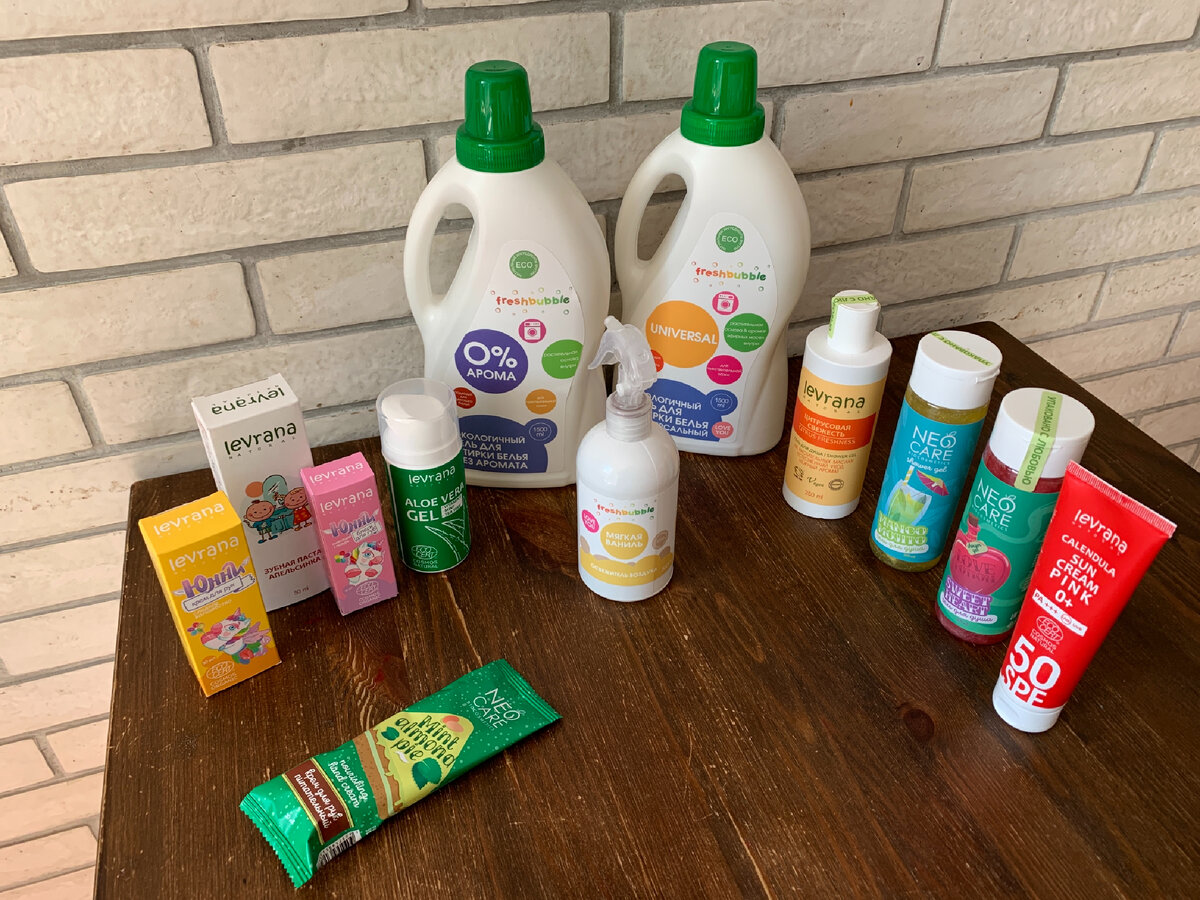 Это ещё не вся посылка 😃