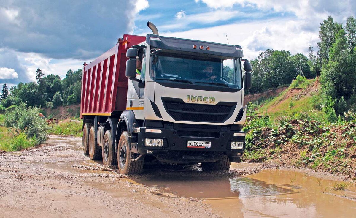 Испанский IVECO Trakker 8х4 готов к российским условиям эксплуатации