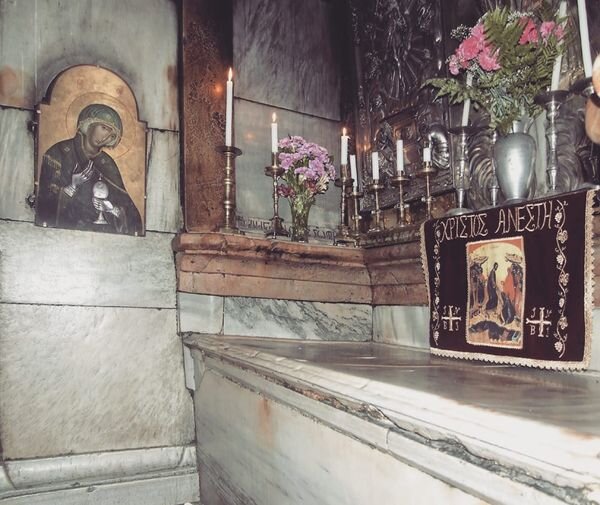 Что внутри гроба господня в иерусалиме