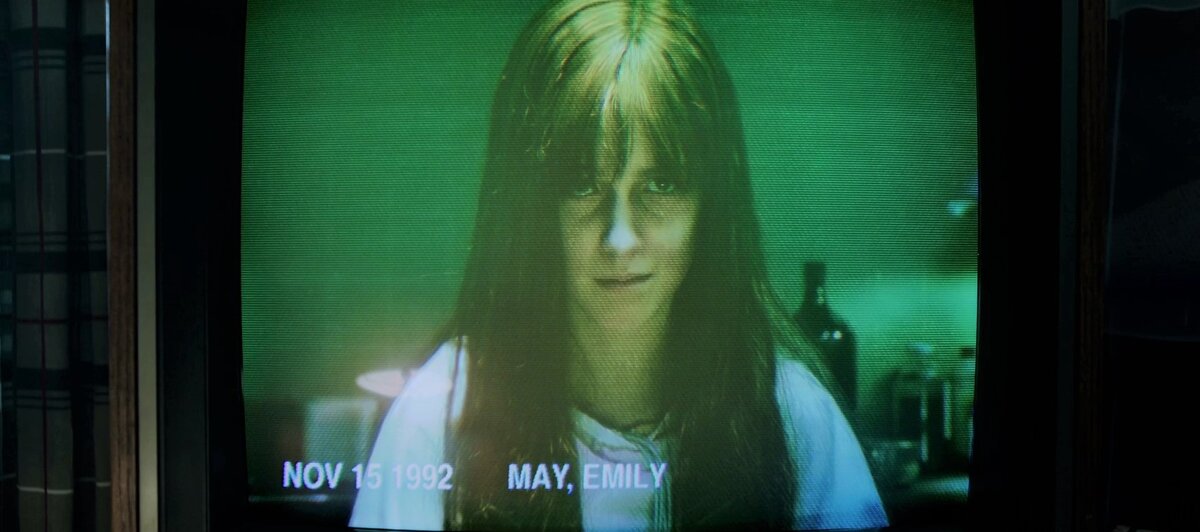 Из 90-х не только флешбеки, а еще и многие хоррор-приемы. Кадр из к/ф Malignant.