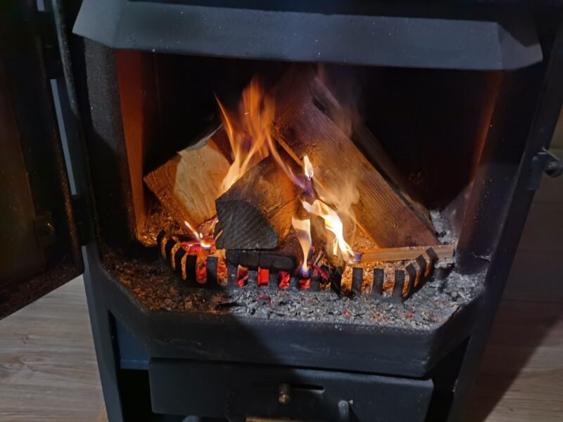 отопление без газа. отопительно-варочная печь грейвари 100. дача зимний вариант. прогрей дачу. отопление террасы.