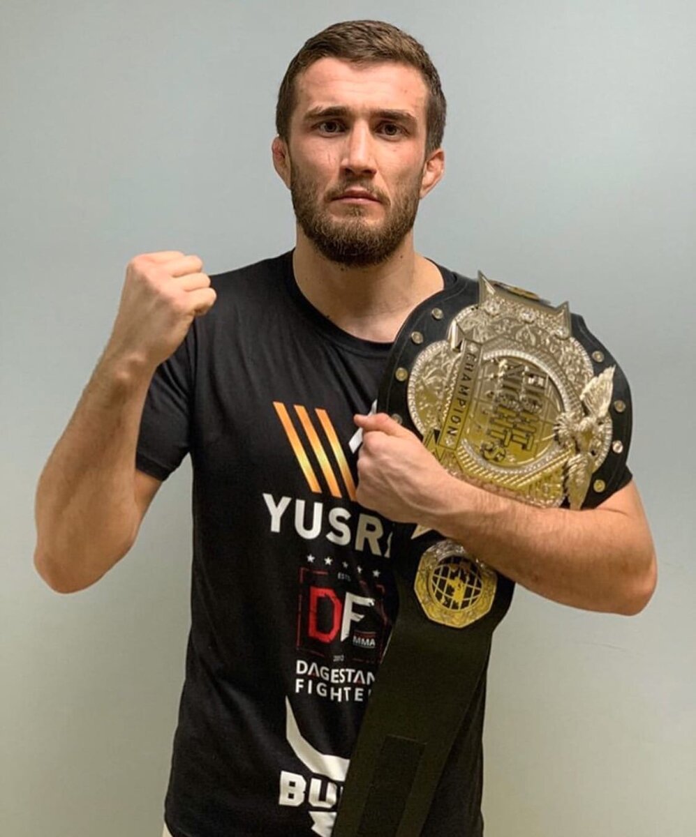 На фото: Мухаммад (Артур) Нурдинович Эминов. 