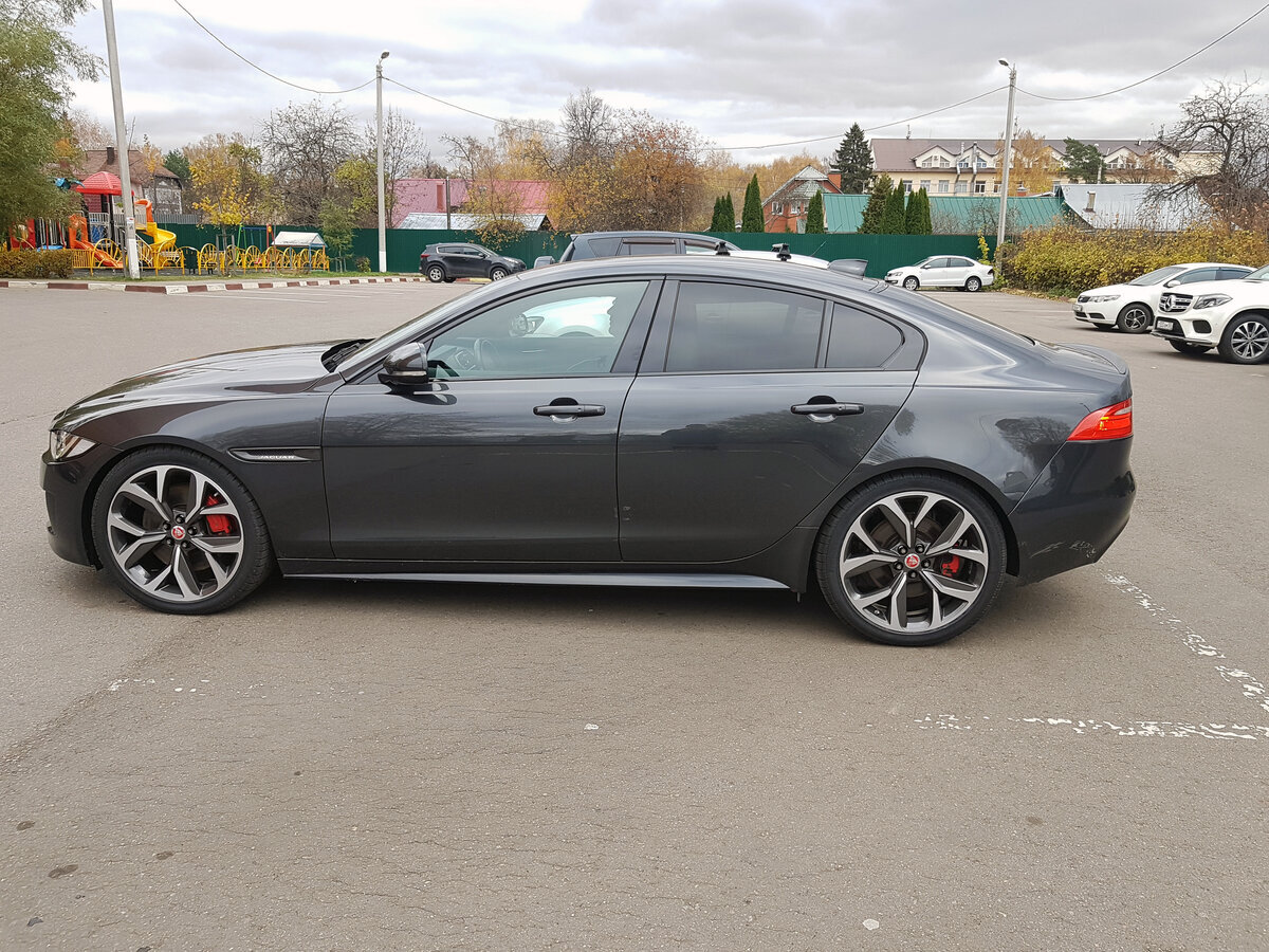 Jaguar XE. Источник иллюстрации - auto.ru