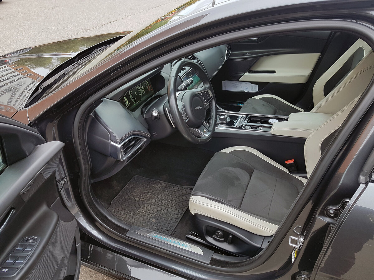 Jaguar XE. Источник иллюстрации - auto.ru