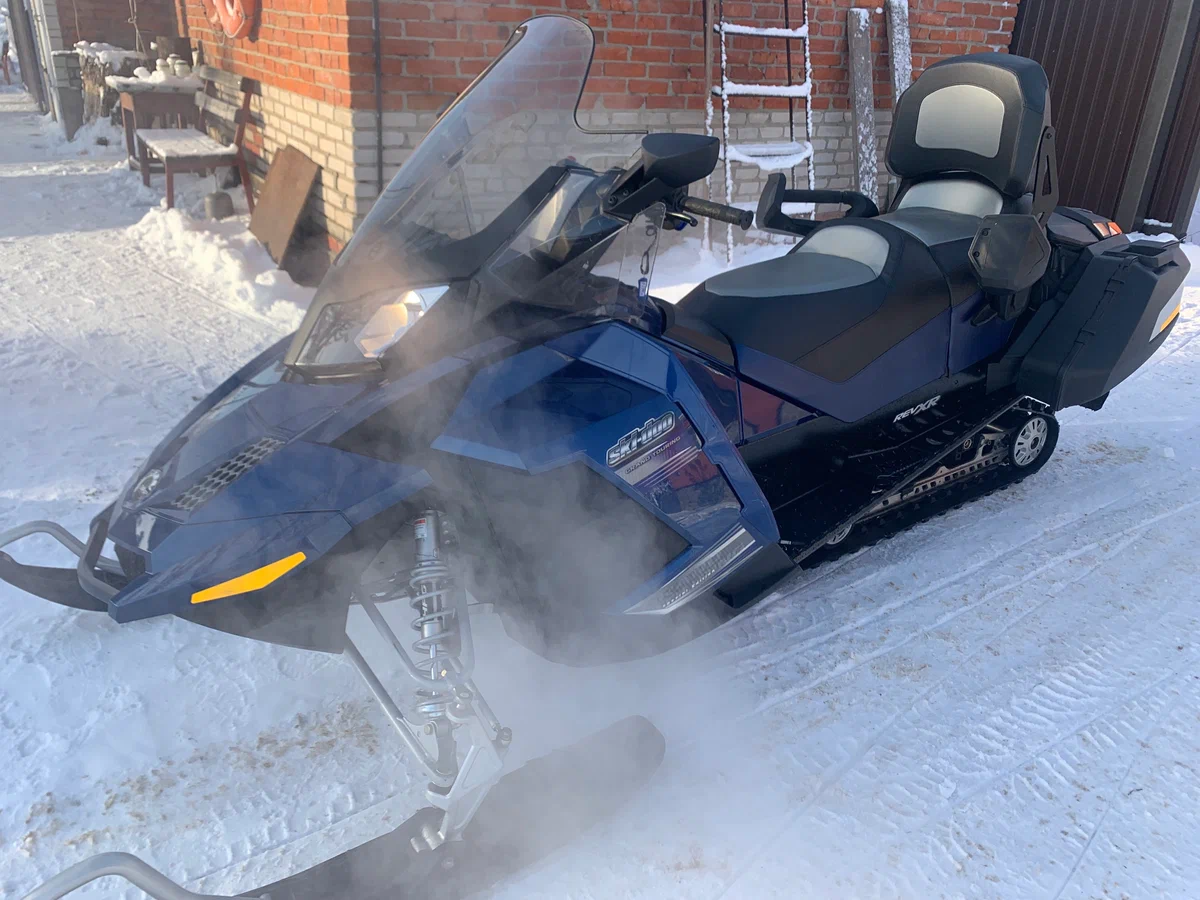 Ski Doo Grand Touring se 1200 2014