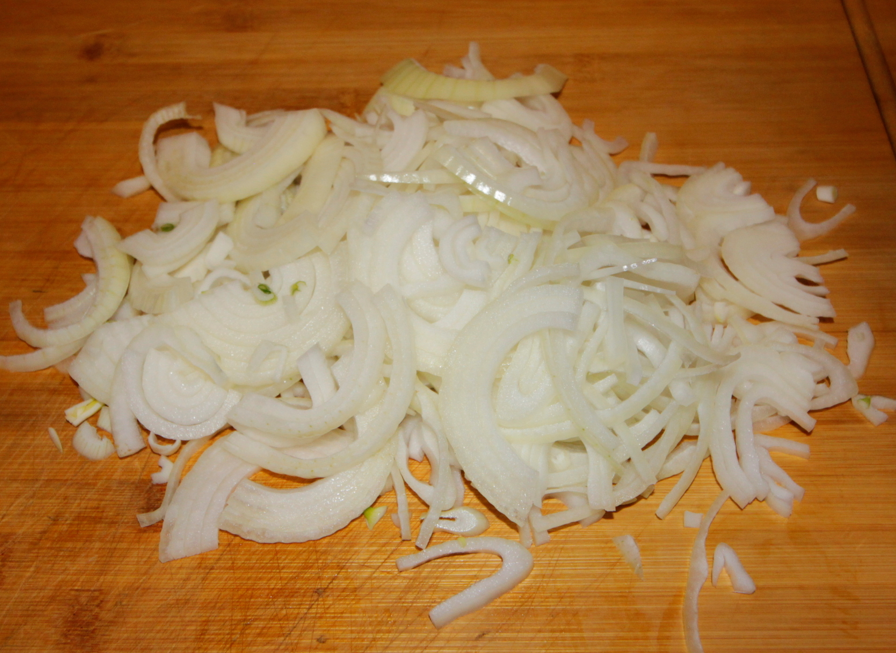 Печень хорошо сочетается с луком