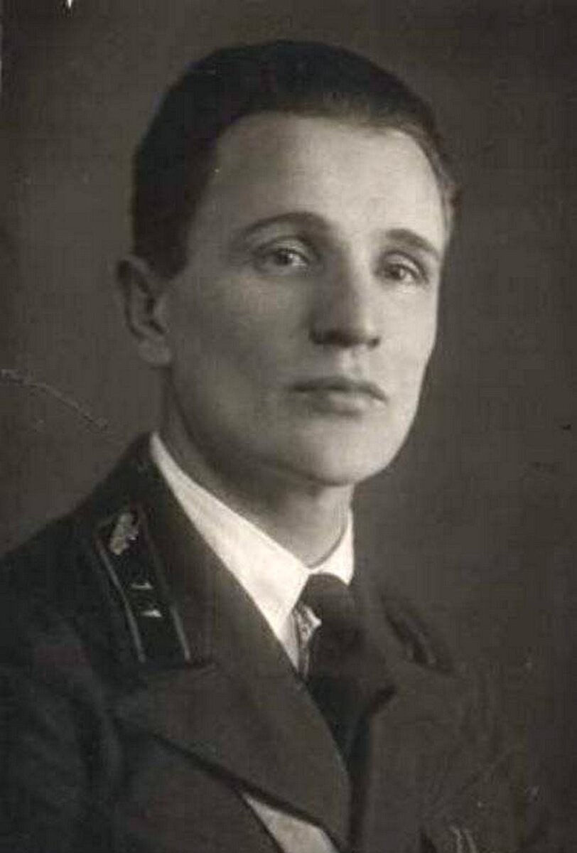 Зиновий Колобанов