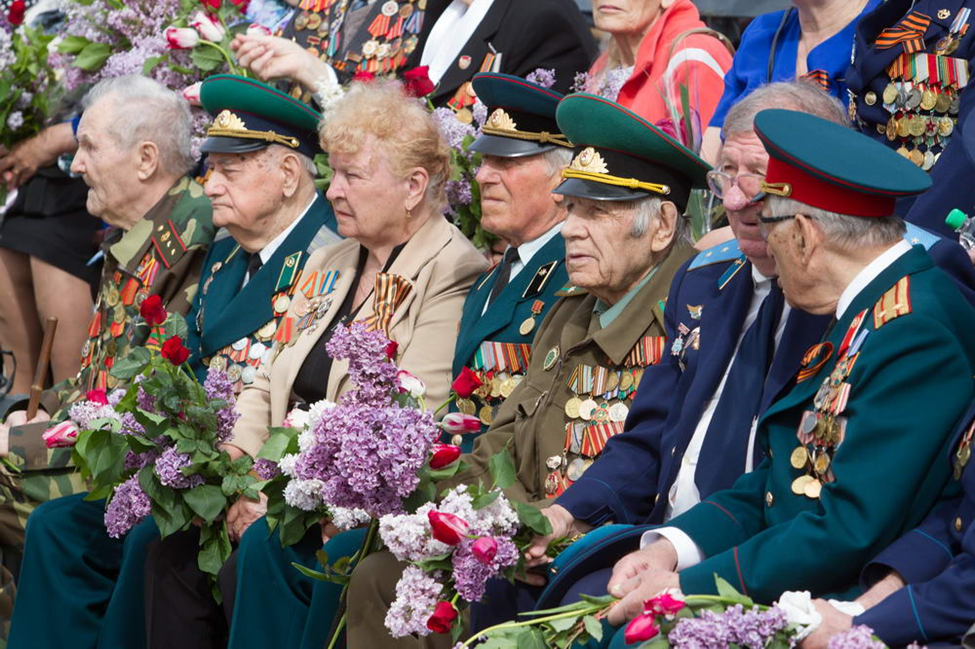 День победы участники войны. Ветераны войны в Приднестровье.. День Победы ветераны. Ветераны ВОВ 9 мая. Ветераны плачут.