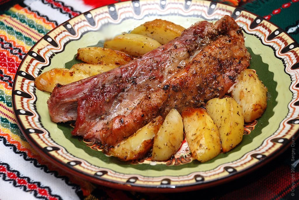 Свиные ребрышки с картошкой в духовке - 10 простых и вкусных рецептов с фото пошагово
