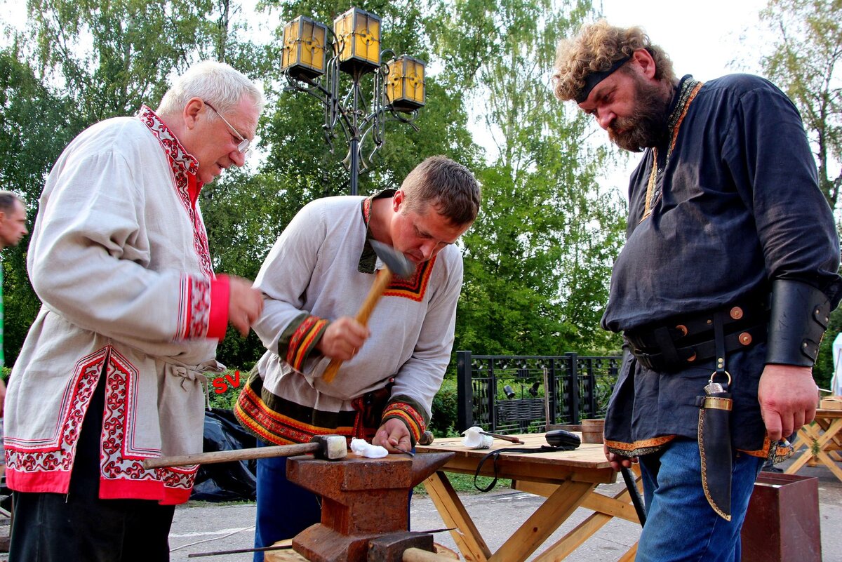 Как звали кузнеца который создал сампо. Как звали кузнеца который создал сампо