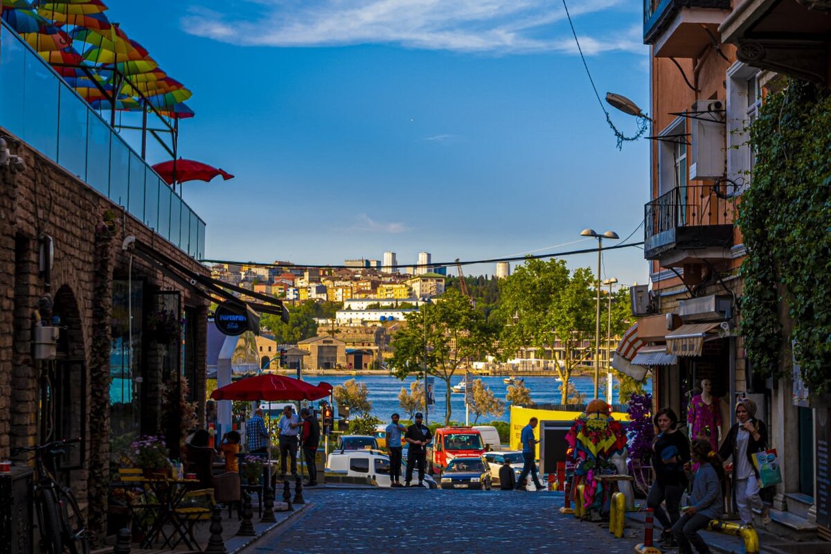 Канал Слишком тихо.