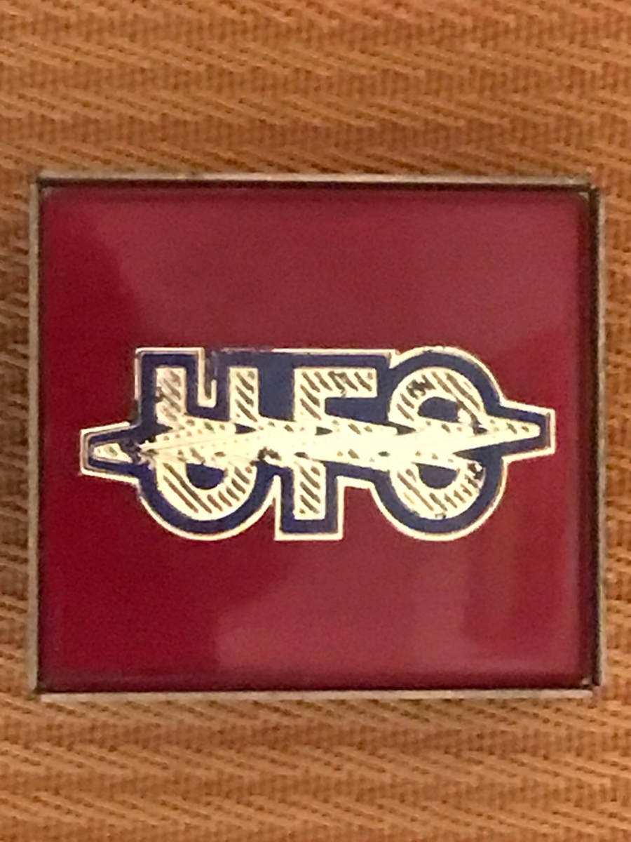 Значок группы UFO. Фото автора