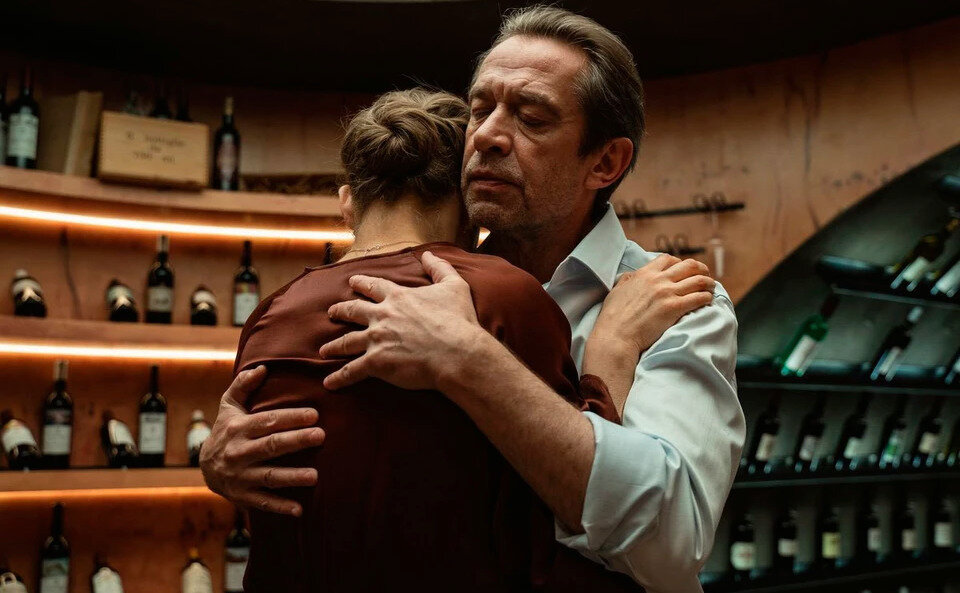 Машков на съёмках фильма "Кто там?"