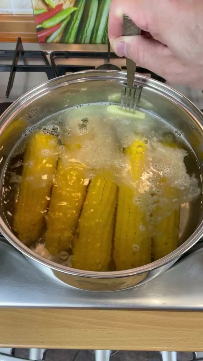 Варим кукурузу