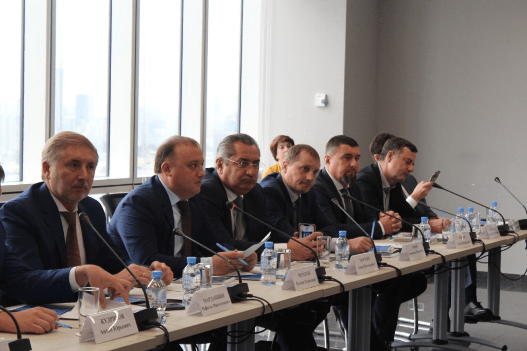 представители власти