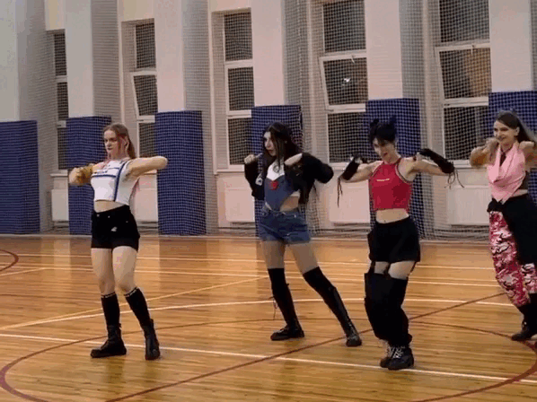 Крутые девчонки из C.R.A.Z.Y!