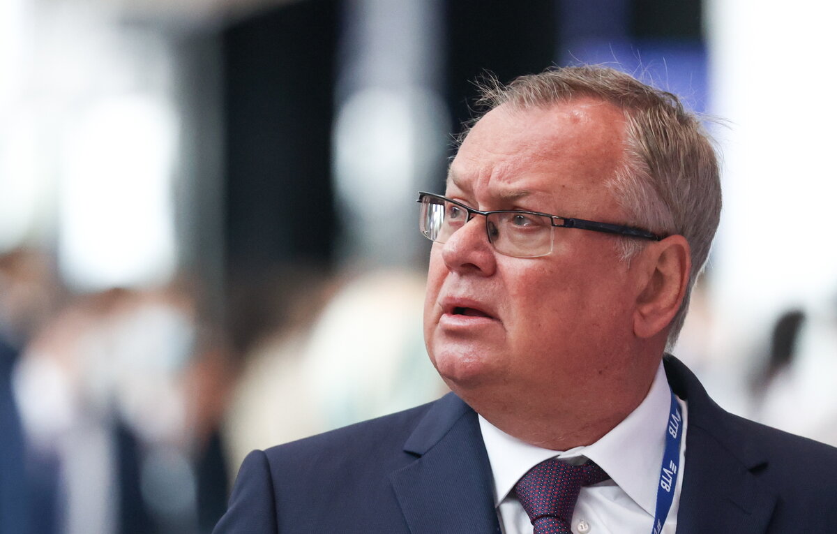    Глава ВТБ Андрей Костин  Кирилл Кухмарь/ТАСС