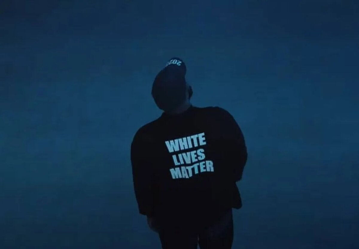    ЙеYEEZY.COM