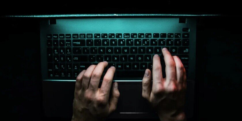    За вредоносной кампанией стоит группа хакеров XDSpy. Фото: bleepingcomputer.com