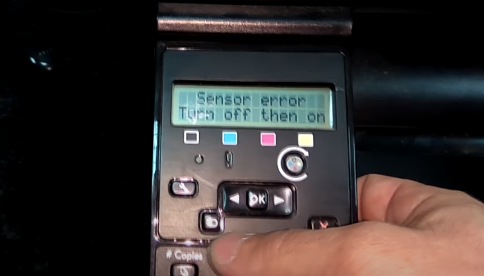 Фото 3. Если установлен английский язык в меню, то данная ошибка выглядит так: "Sensor error Turn off then on"