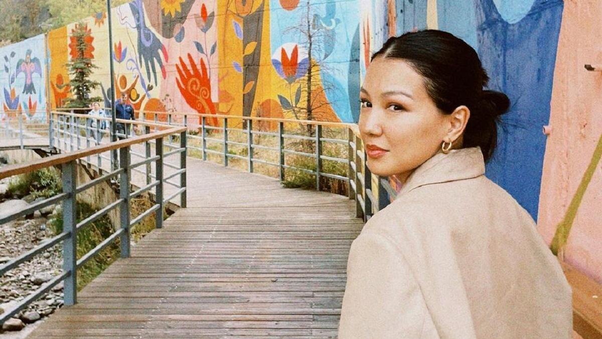    Аружан Джазильбекова:instagram.com/arujazz