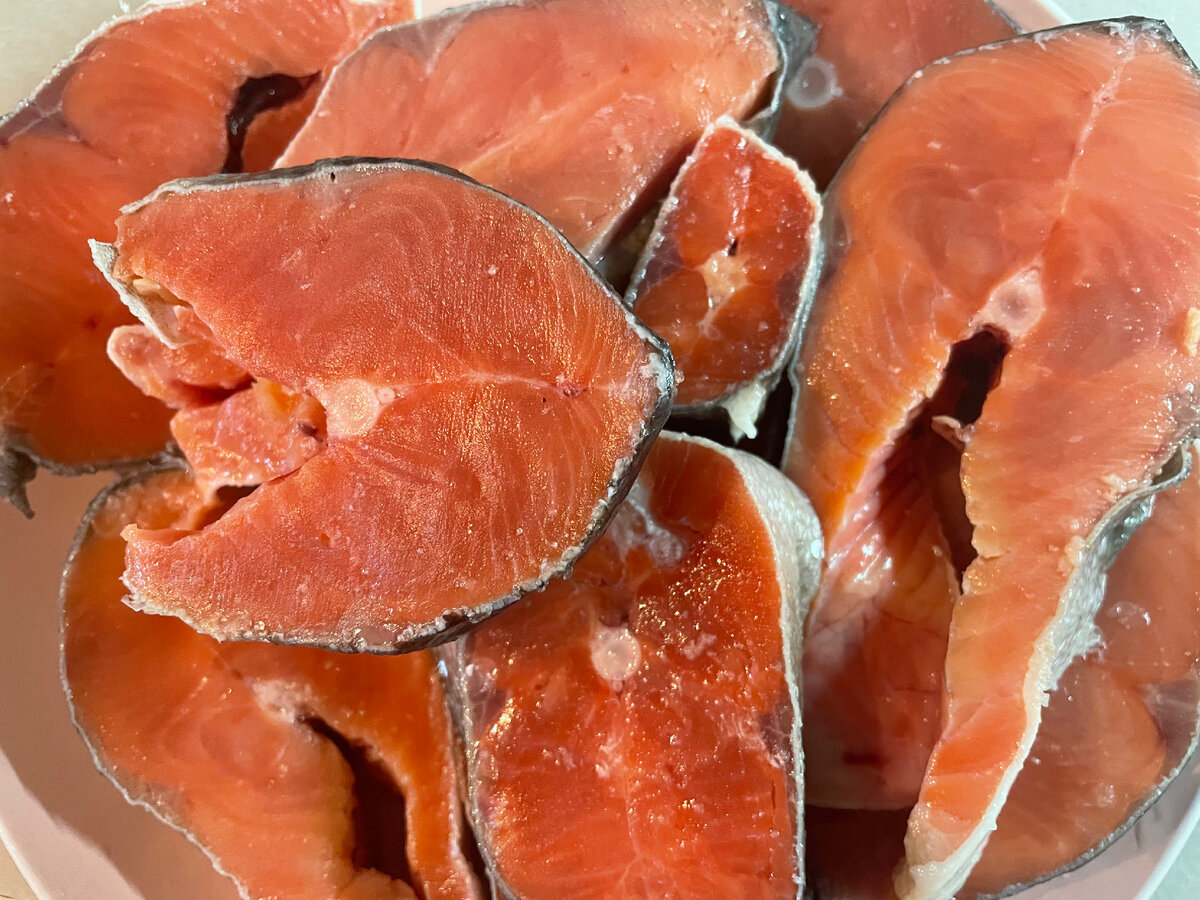 Рыба кижуч в стейках