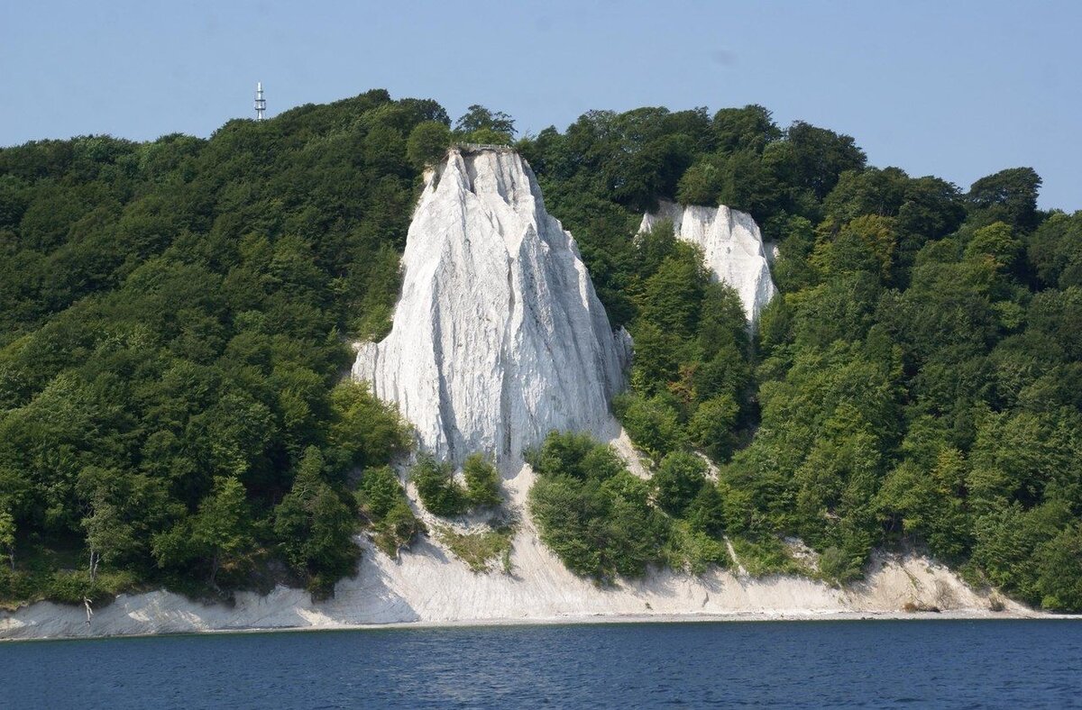 одна из белых скал Арконы