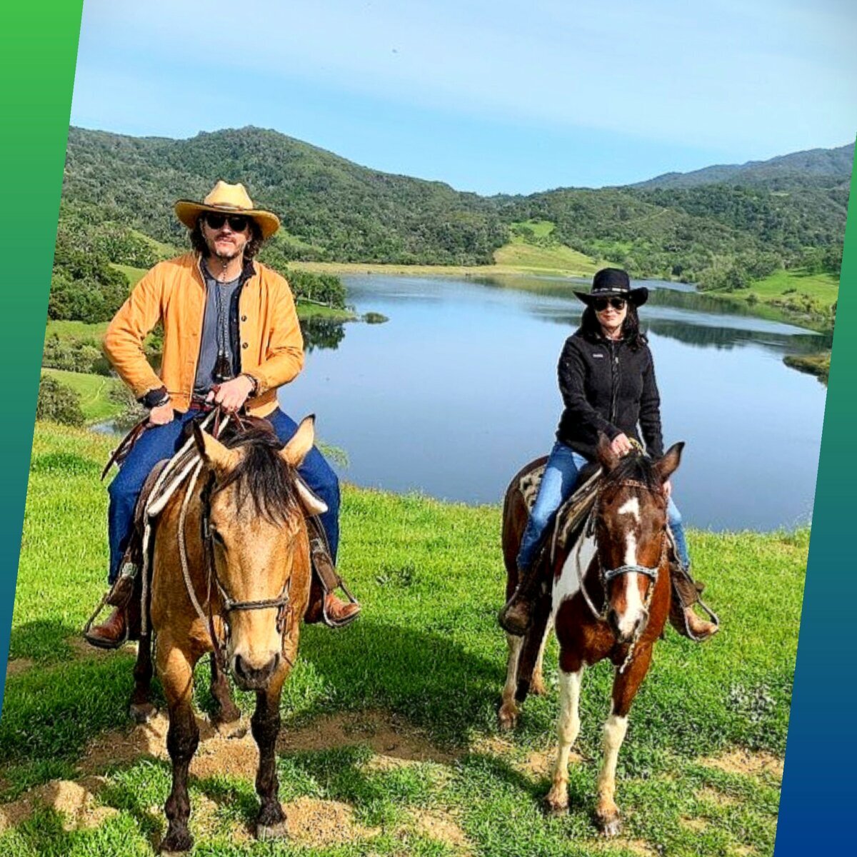 Фото Шеннен Доэрти на конной прогулке вместе с мужем