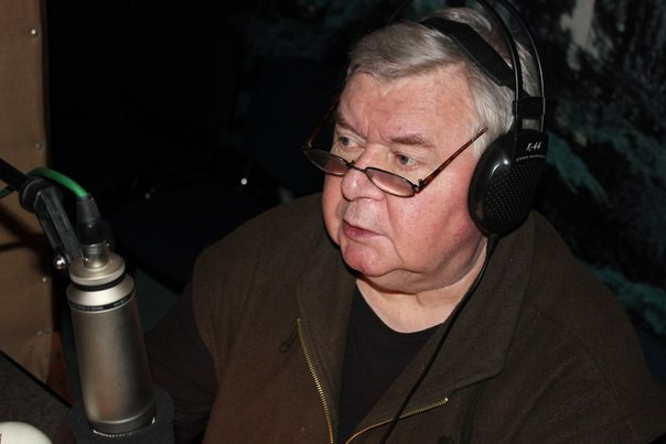 Мастера дубляжа. Алексей борзунов актер дубляжа. Андрей викторович ярославцев озвучка. Андрей ярославцев золтан хивай. Анатолий петров артист.