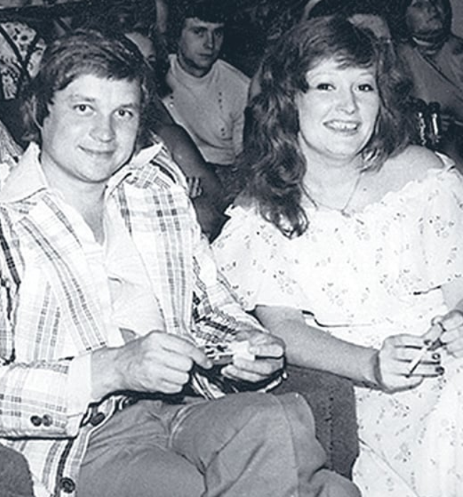 Режиссер и певица - идеальный союз