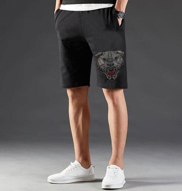 Черные мужские шорты