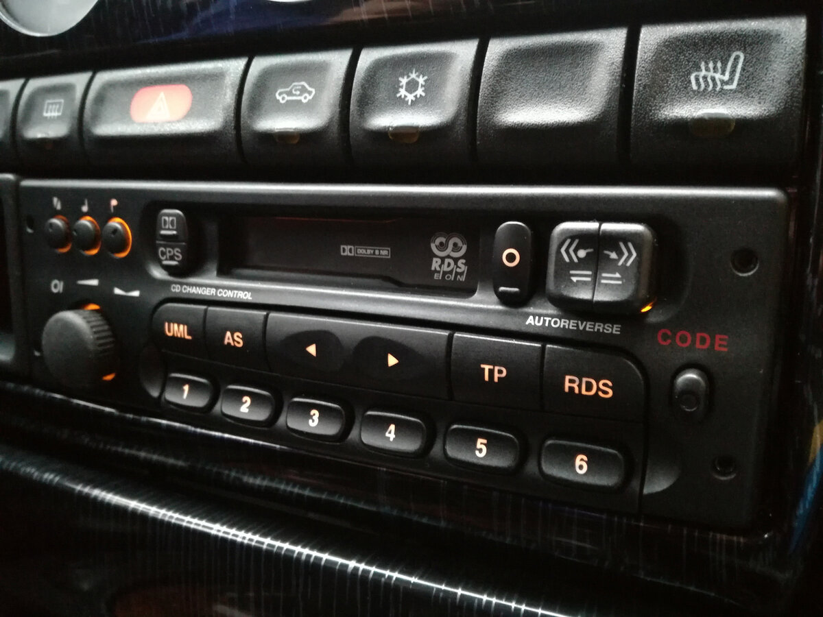 Кассетная магнитола