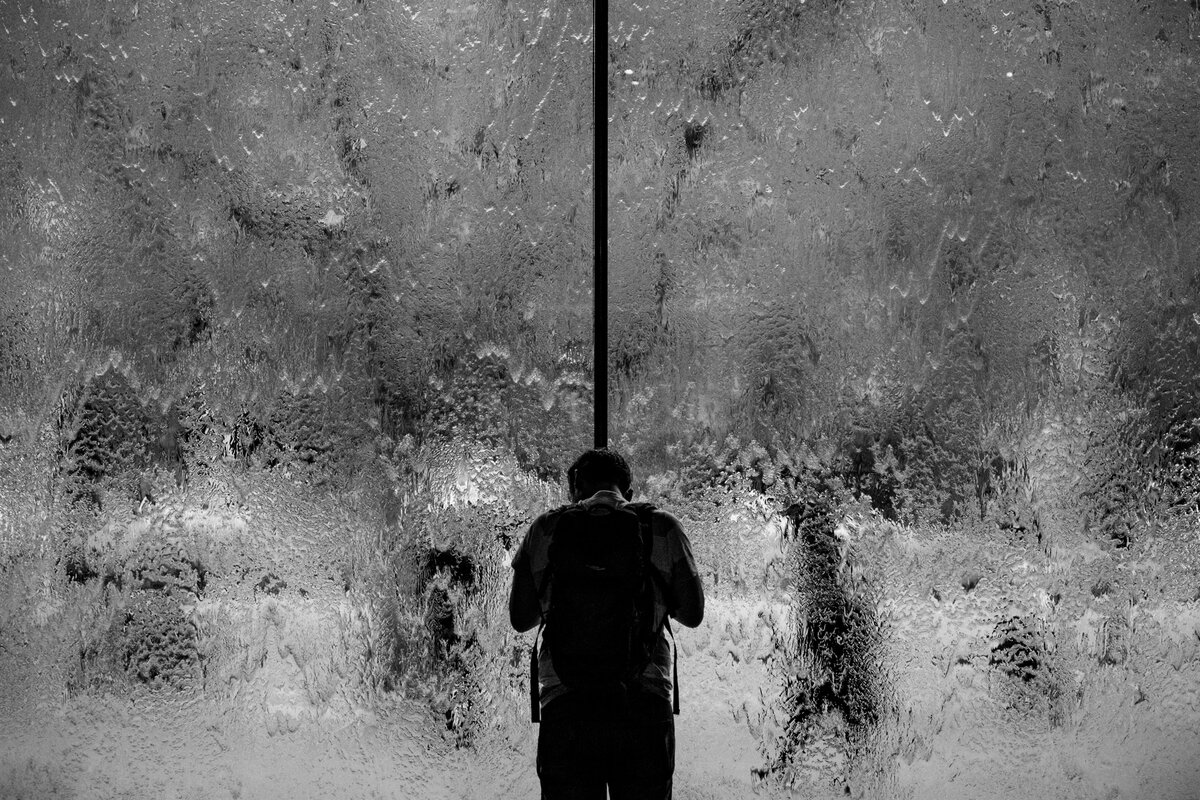 Почему человек страдает, ведь Он создан Творцом?
За фото спасибо Samuel Austin on Unsplash