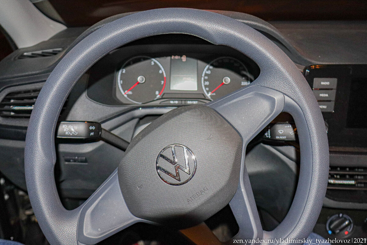 Прошу прощение за качество фотографий, снимки делал ночью